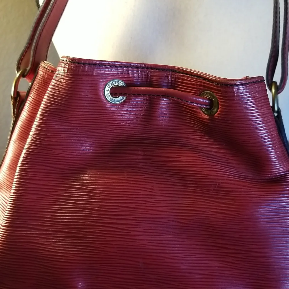 EXQUISITE SHOULDER BAG - Picture 9 of 16